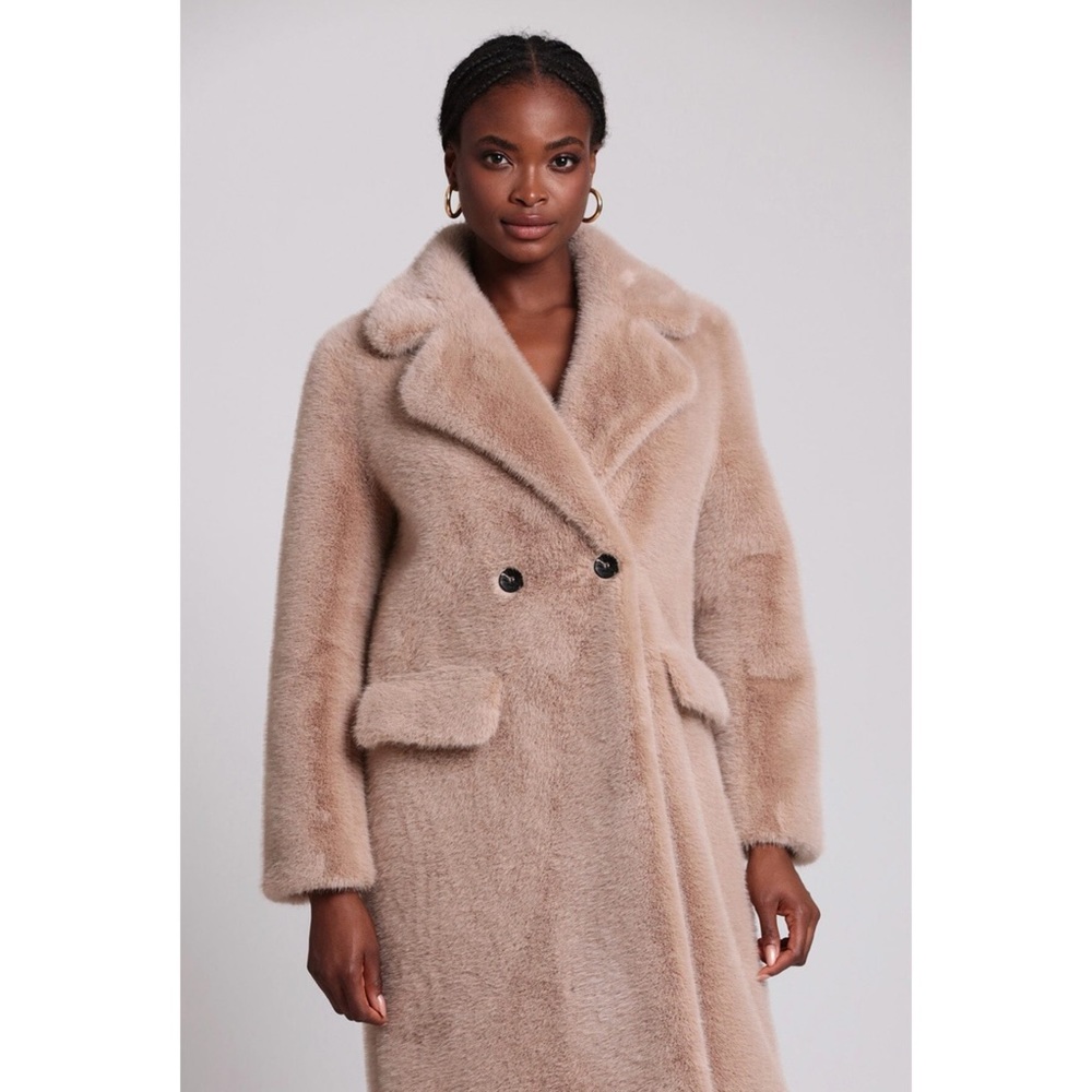 NWT Avec Les Filles Beige Double Breasted Faux Mink Fur Coat
